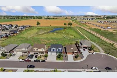 463 Thrush Pl, Johnstown, CO 80534 - Photo 5
