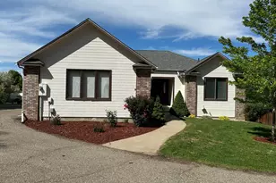1013 W 41st St, Loveland, CO 80538 - Photo 1