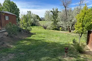 1013 W 41st St, Loveland, CO 80538 - Photo 33