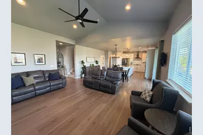 709 Hillspire Dr, Windsor, CO 80550 - Photo 5