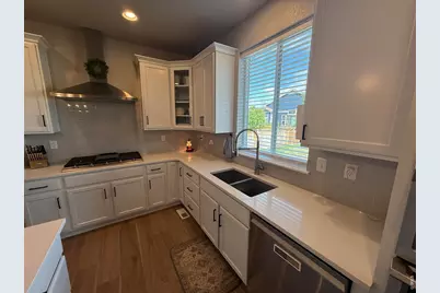709 Hillspire Dr, Windsor, CO 80550 - Photo 11
