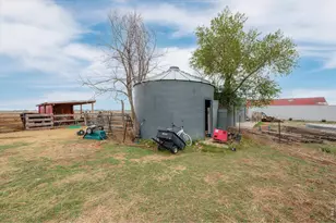 37648 Co Rd 49, Eaton, CO 80615 - Photo 41