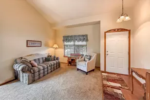1418 Paramount Pl, Longmont, CO 80501 - Photo 5