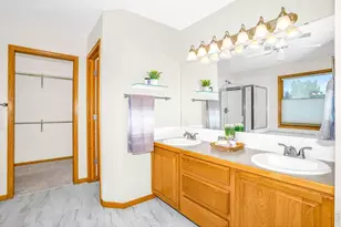 2774 Imperial Ridge Dr, Loveland, CO 80537 - Photo 19