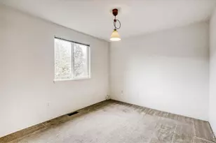 1355 Carnation Cir, Longmont, CO 80503 - Photo 21