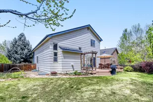 1355 Carnation Cir, Longmont, CO 80503 - Photo 27