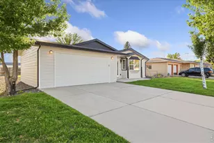1833 Dilmont Ave, Greeley, CO 80631 - Photo 5