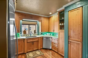 417 2nd St, Fort Lupton, CO 80621 - Photo 5