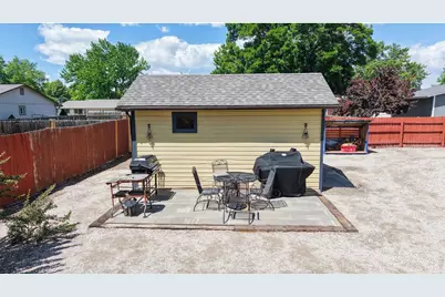 1248 E 7th St, Loveland, CO 80537 - Photo 39