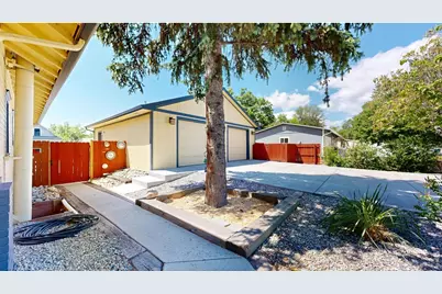 1248 E 7th St, Loveland, CO 80537 - Photo 7