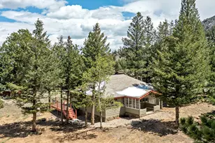 881 Spring St, Estes Park, CO 80517 - Photo 3