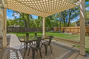 1600 Crestmore Pl, Fort Collins, CO 80521 - Photo 21