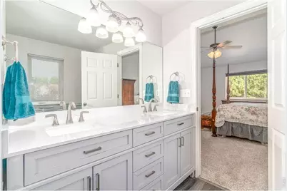 404 Cascade Ct, Johnstown, CO 80534 - Photo 13