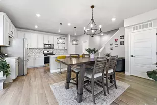 8453 Gladiola Ct, Arvada, CO 80005 - Photo 5
