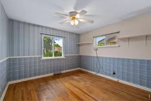 1038 Aspen St, Longmont, CO 80501 - Photo 9