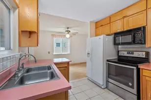 1038 Aspen St, Longmont, CO 80501 - Photo 7