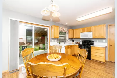 1110 Alpine Ct, Windsor, CO 80550 - Photo 9