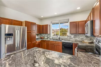 2281 Talon Pkwy, Greeley, CO 80634 - Photo 7