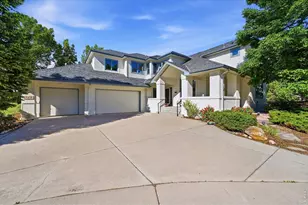 547 Sawtooth Point, Lafayette, CO 80026 - Photo 3