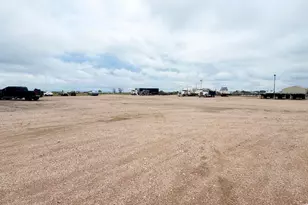 610 Lonetree Cir, Nunn, CO 80648 - Photo 1