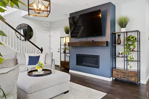 762 Eva Peak Dr, Erie, CO 80516 - Photo 3