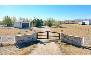 5001 W County Rd 4, Berthoud, CO 80513 - Photo 3