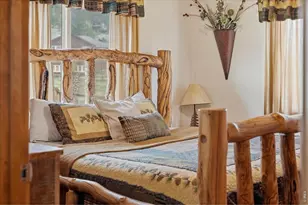 976 Sutton Ln, Estes Park, CO 80517 - Photo 33