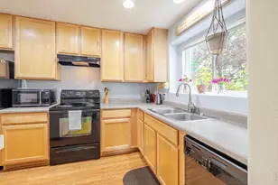 6714 Rose Creek Way, Fort Collins, CO 80525 - Photo 9