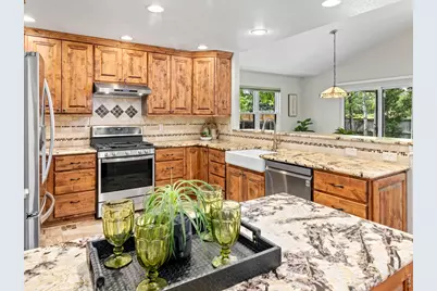 4203 Lookout Ln, Fort Collins, CO 80526 - Photo 11