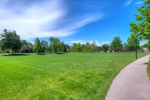 1379 Charles Dr, Longmont, CO 80503 - Photo 23