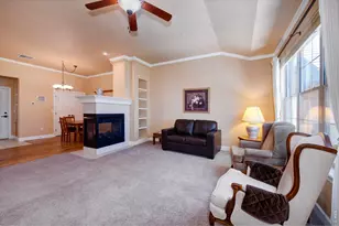 1379 Charles Dr, Longmont, CO 80503 - Photo 3