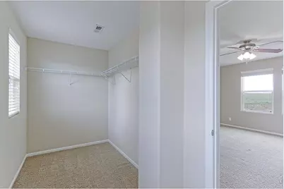 828 Lonewolf Cir, Brighton, CO 80603 - Photo 15