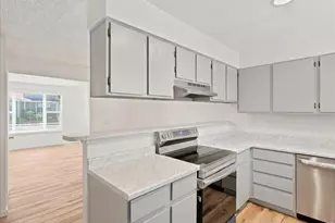 8248 Washington St, Denver, CO 80229 - Photo 9