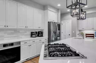 7237 Spring Creek Cir, Niwot, CO 80503 - Photo 13