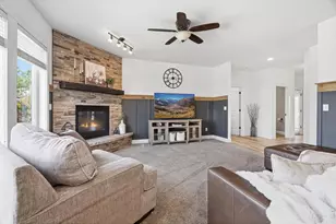8744 Longs Peak Cir, Windsor, CO 80550 - Photo 17