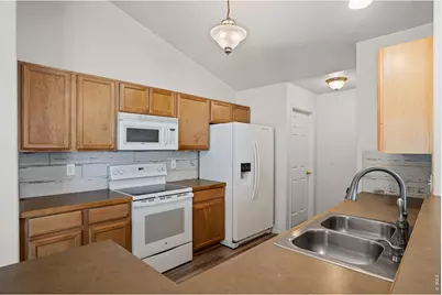 2521 Thoreau Dr, Fort Collins, CO 80524 - Photo 11