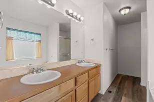 2521 Thoreau Dr, Fort Collins, CO 80524 - Photo 19