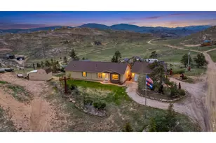572 Horse Mountain Dr, Livermore, CO 80536 - Photo 1