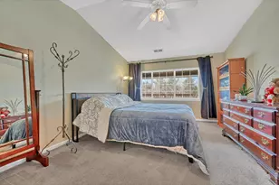 4251 S Blackhawk Cir, Aurora, CO 80014 - Photo 19