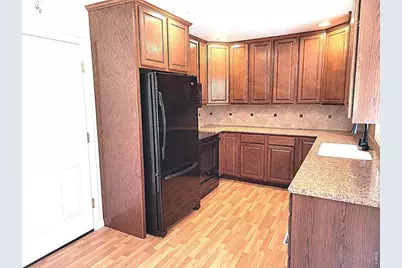 819 Glenora St, Sterling, CO 80751 - Photo 5