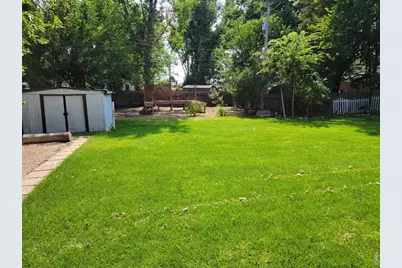 819 Glenora St, Sterling, CO 80751 - Photo 21