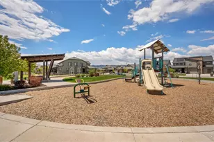 9776 Camas Ln, Littleton, CO 80125 - Photo 43