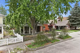 220 W 4th St, Loveland, CO 80537 - Photo 3