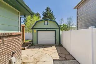 830 Ponderosa Ct, Eaton, CO 80615 - Photo 31