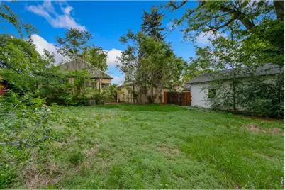 424 W 5th St, Loveland, CO 80537 - Photo 15