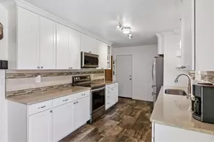 1905 W 23rd St, Loveland, CO 80538 - Photo 11
