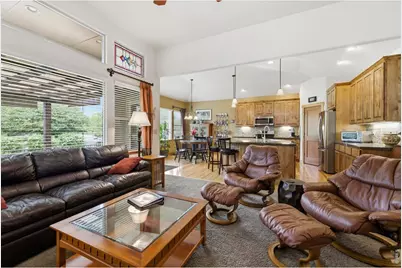 3285 Current Creek Ct, Loveland, CO 80538 - Photo 5