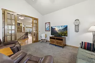 3285 Current Creek Ct, Loveland, CO 80538 - Photo 9