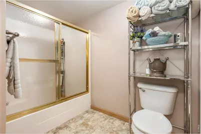3105 54th Ave, Greeley, CO 80634 - Photo 15