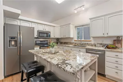3105 54th Ave, Greeley, CO 80634 - Photo 3